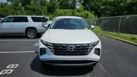 Another view of 2022 Hyundai Tucson SEL for sale in Florence, KY at Tom Gill Chevrolet