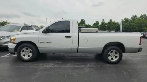 More photos of 2006 Dodge Ram 1500 SLT at Tom Gill Chevrolet, KY