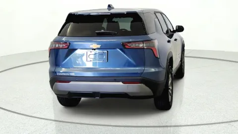 More photos of 2027 Chevrolet Equinox AWD LT at Tom Gill Chevrolet, KY