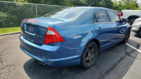 Photos of 2010 Ford Fusion SE for sale in Florence, KY at Tom Gill Chevrolet