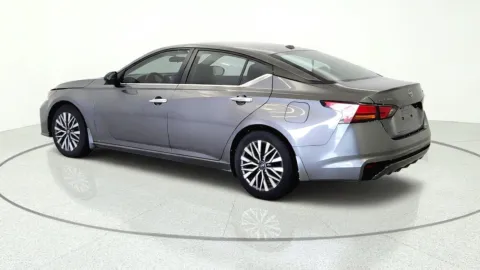 More photos of 2024 Nissan Altima 2.5 SV at Tom Gill Chevrolet, KY