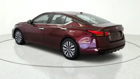 More photos of 2024 Nissan Altima 2.5 SV at Tom Gill Chevrolet, KY