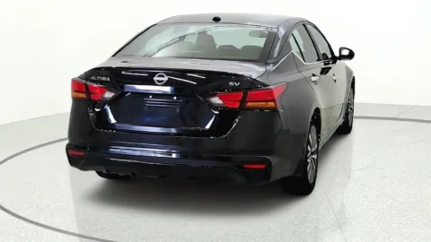 More photos of 2024 Nissan Altima 2.5 SV at Tom Gill Chevrolet, KY