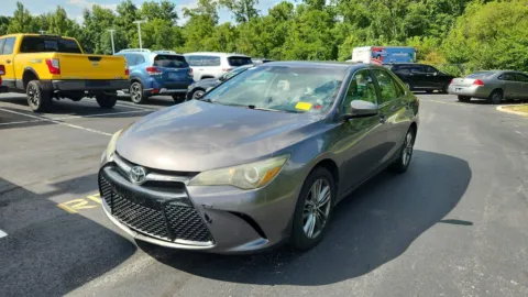 More photos of 2016 Toyota Camry SE at Tom Gill Chevrolet, KY