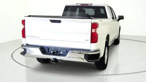 More photos of 2020 Chevrolet Silverado 1500 LT at Tom Gill Chevrolet, KY