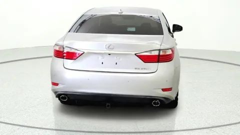 More photos of 2014 Lexus ES 350 4dr Sdn at Tom Gill Chevrolet, KY