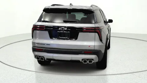 More photos of 2027 Chevrolet Traverse AWD Z71 at Tom Gill Chevrolet, KY