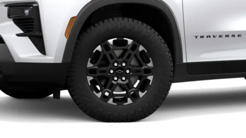 More photos of 2027 Chevrolet Traverse Z71 at Tom Gill Chevrolet, KY