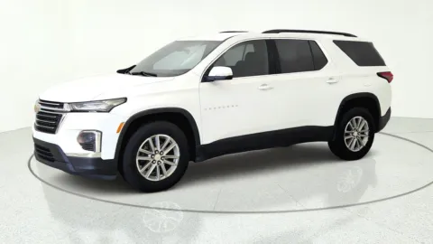 More photos of 2023 Chevrolet Traverse LT Cloth at Tom Gill Chevrolet, KY