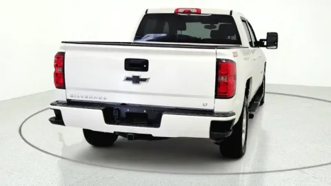 More photos of 2018 Chevrolet Silverado 1500 LT at Tom Gill Chevrolet, KY