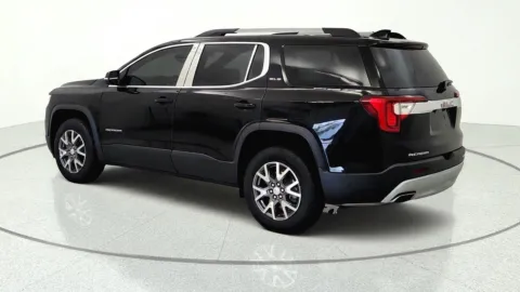 More photos of 2023 GMC Acadia SLE at Tom Gill Chevrolet, KY