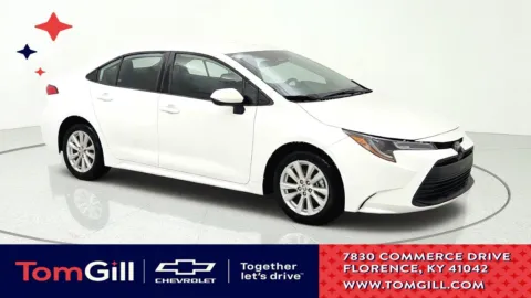 White 2024 Toyota Corolla LE for sale in Florence, KY