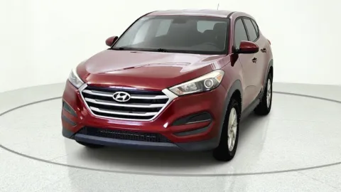 Another view of 2018 Hyundai Tucson SE for sale in Florence, KY at Tom Gill Chevrolet