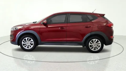 More photos of 2018 Hyundai Tucson SE at Tom Gill Chevrolet, KY