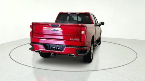 More photos of 2022 Chevrolet Silverado 1500 LTD High Country at Tom Gill Chevrolet, KY