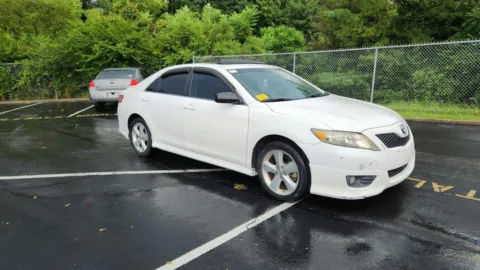 Photos of 2011 Toyota Camry SE for sale in Florence, KY at Tom Gill Chevrolet