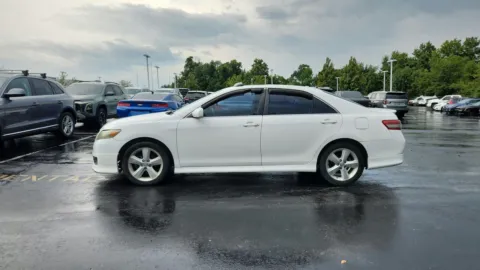 More photos of 2011 Toyota Camry SE at Tom Gill Chevrolet, KY