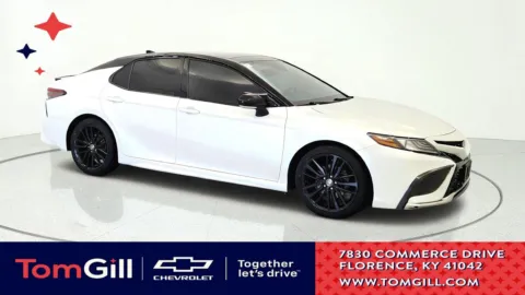 White 2021 Toyota Camry XSE for sale in Florence, KY