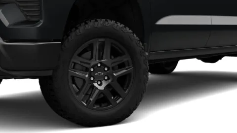 More photos of 2026 Chevrolet Silverado 1500 LT Trail Boss at Tom Gill Chevrolet, KY