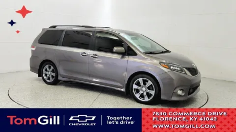 Gray 2017 Toyota Sienna SE for sale in Florence, KY