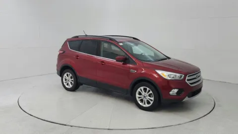 Red 2018 Ford Escape SEL for sale in Florence, KY