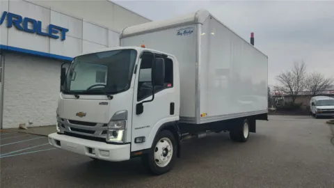 Another view of 2025 Chevrolet 5500 HG LCF Gas for sale in Florence, KY at Tom Gill Chevrolet