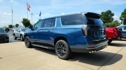 More photos of 2025 Chevrolet Suburban Premier at Tom Gill Chevrolet, KY