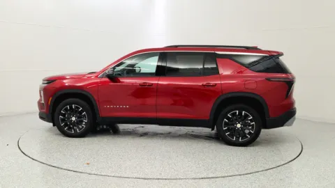 More photos of 2025 Chevrolet Traverse FWD LT at Tom Gill Chevrolet, KY