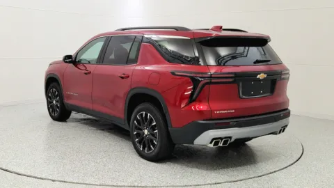 More photos of 2025 Chevrolet Traverse FWD LT at Tom Gill Chevrolet, KY
