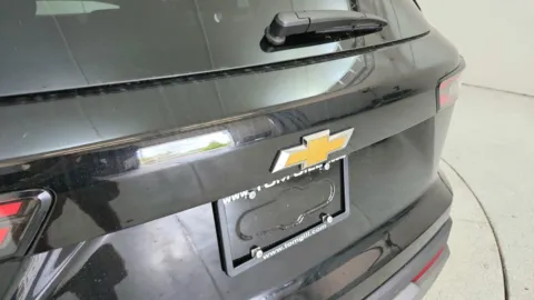 More photos of 2026 Chevrolet Equinox FWD LT at Tom Gill Chevrolet, KY