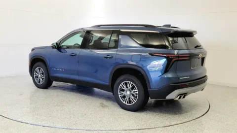 More photos of 2025 Chevrolet Traverse FWD LT at Tom Gill Chevrolet, KY