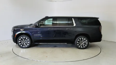 More photos of 2025 Chevrolet Suburban High Country at Tom Gill Chevrolet, KY