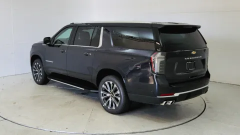 More photos of 2025 Chevrolet Suburban High Country at Tom Gill Chevrolet, KY