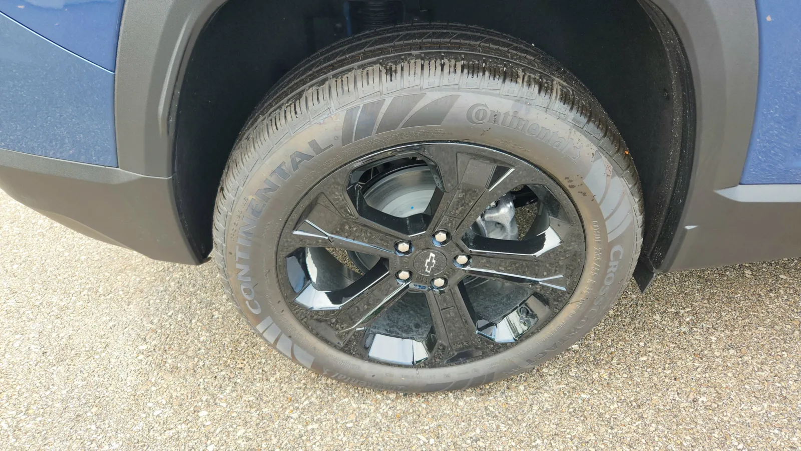 Blue 2026 Chevrolet Equinox FWD LT for sale in Florence, KY