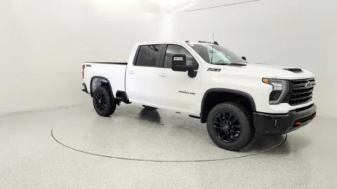 White 2025 Chevrolet Silverado 2500HD LT for sale in Florence, KY