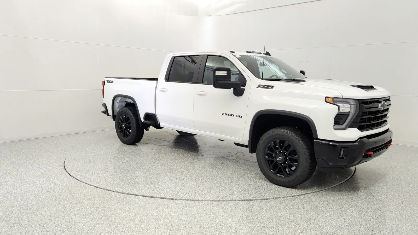White 2025 Chevrolet Silverado 2500HD LT for sale in Florence, KY