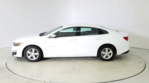 More photos of 2023 Chevrolet Malibu LT at Tom Gill Chevrolet, KY