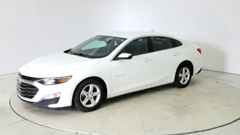 Another view of 2023 Chevrolet Malibu LT for sale in Florence, KY at Tom Gill Chevrolet