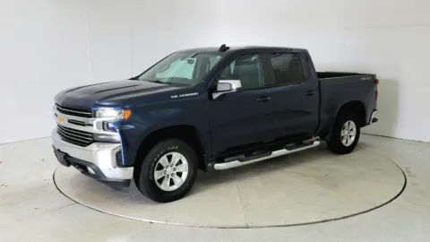Another view of 2020 Chevrolet Silverado 1500 LT for sale in Florence, KY at Tom Gill Chevrolet