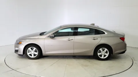 More photos of 2023 Chevrolet Malibu LT at Tom Gill Chevrolet, KY