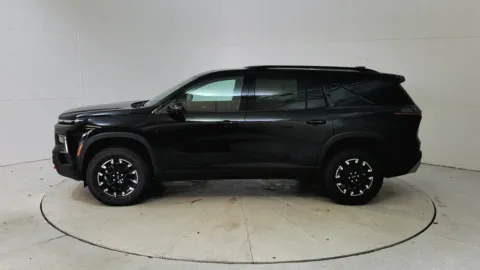 More photos of 2025 Chevrolet Traverse AWD Z71 at Tom Gill Chevrolet, KY