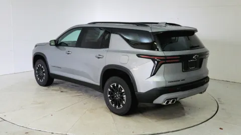 More photos of 2025 Chevrolet Traverse AWD Z71 at Tom Gill Chevrolet, KY