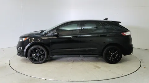 More photos of 2018 Ford Edge Sport at Tom Gill Chevrolet, KY