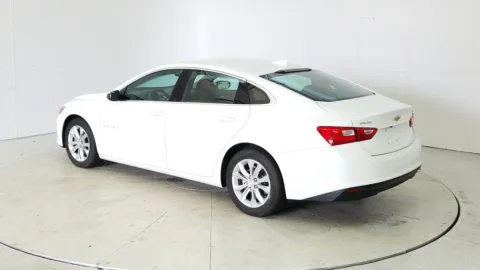 More photos of 2023 Chevrolet Malibu LT at Tom Gill Chevrolet, KY