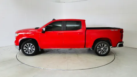 More photos of 2023 Chevrolet Silverado 1500 LT at Tom Gill Chevrolet, KY