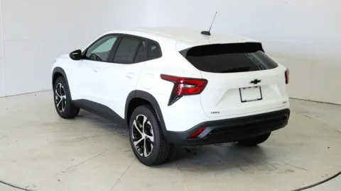More photos of 2025 Chevrolet Trax 1RS at Tom Gill Chevrolet, KY
