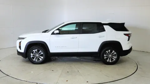 More photos of 2026 Chevrolet Equinox AWD LT at Tom Gill Chevrolet, KY