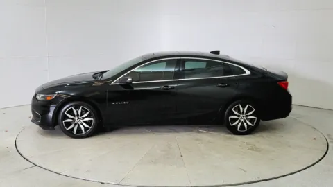 More photos of 2016 Chevrolet Malibu LT at Tom Gill Chevrolet, KY