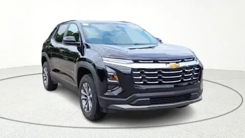 More photos of 2026 Chevrolet Equinox FWD LT at Tom Gill Chevrolet, KY