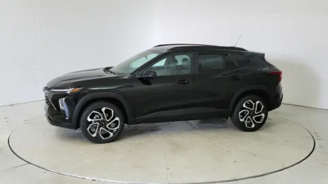 More photos of 2025 Chevrolet Trax 2RS at Tom Gill Chevrolet, KY